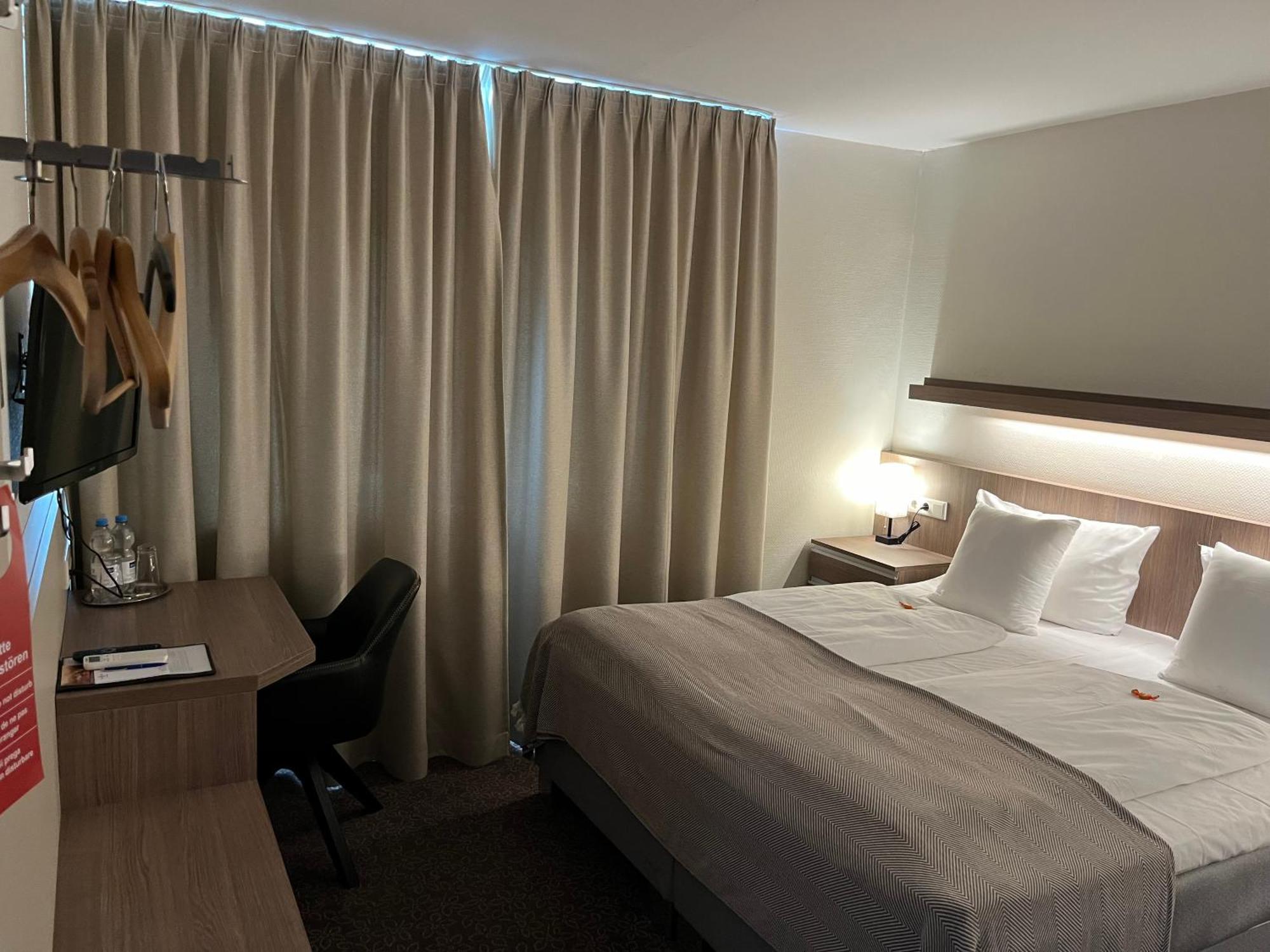 Hotel Zum Ritter Seligenstadt Exteriör bild