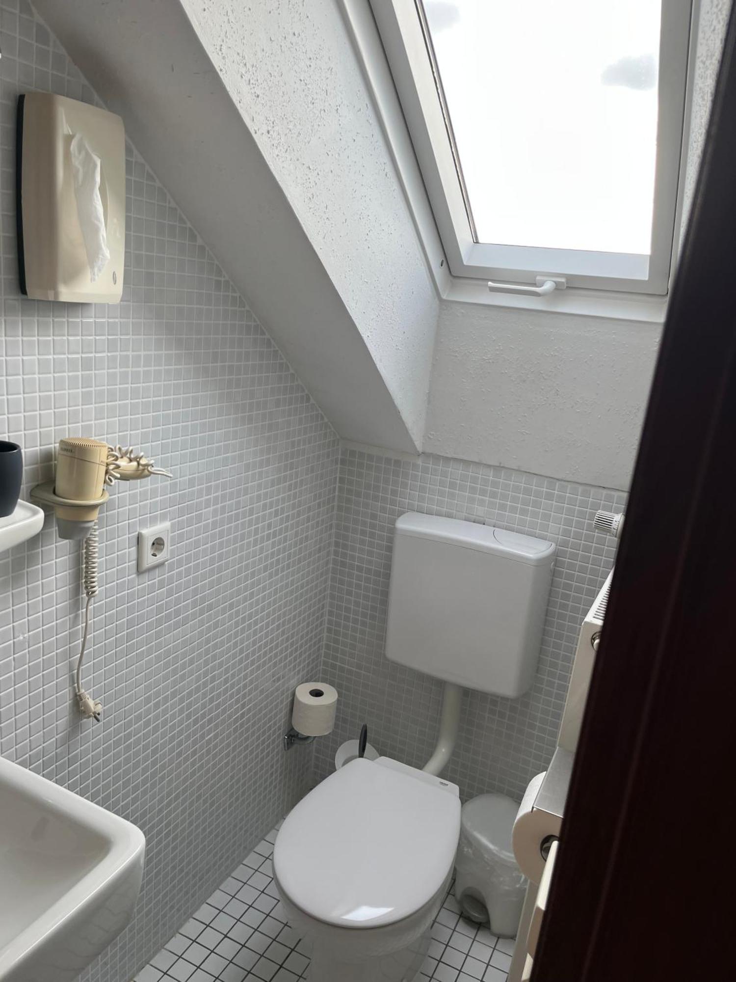 Hotel Zum Ritter Seligenstadt Exteriör bild